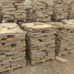 Гранитный плитняк 1 м² «Цоколь», 40-60 мм, для мощения дорожек и тротуаров